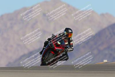 media/Oct-01-2023-SoCal Trackdays (Sun) [[4c570cc352]]/Turn 9 Set 1 (950am)/